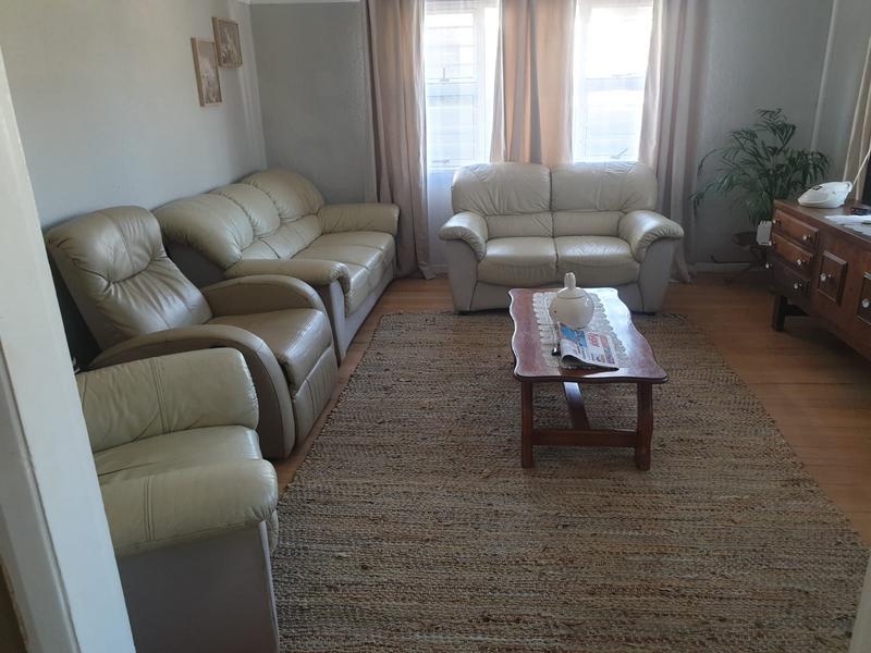 3 Bedroom Property for Sale in Avondale Western Cape